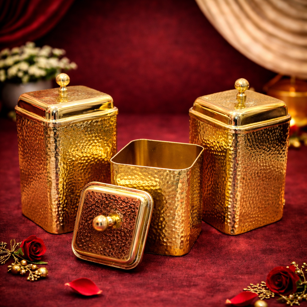 Exquisite Pure Brass Hammered Container for Luxury Storage