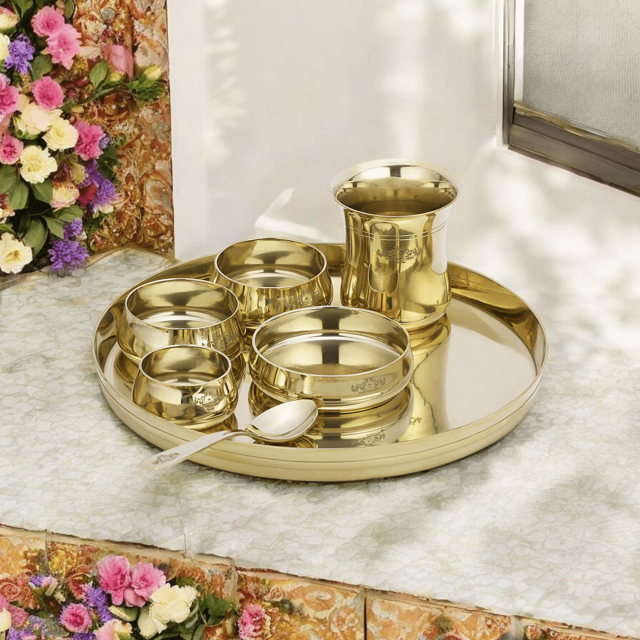 Pure Bronze Curve Shine Thali Set 8 Pcs - CROCKERY WALA AND COMPANY